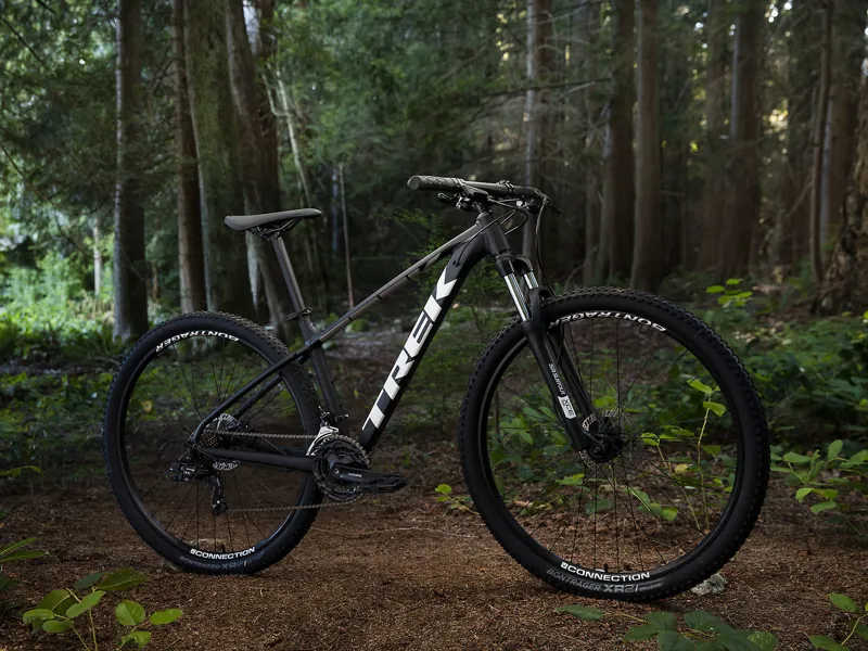 Trek Marlin 5 Mens Hardtail MTB 2020 Black