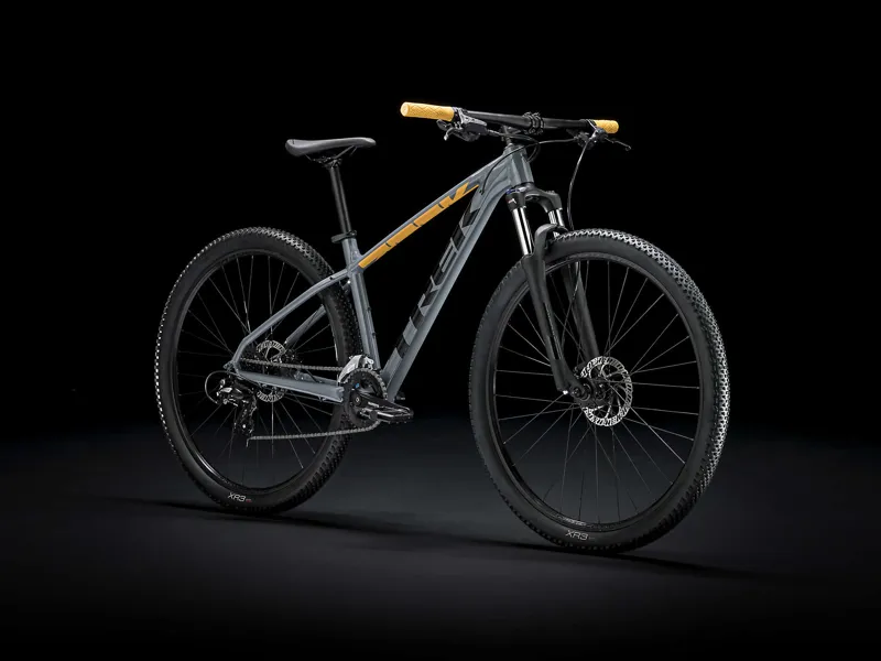 Trek marlin 6 hardtail deals mountain bike 2020 slate